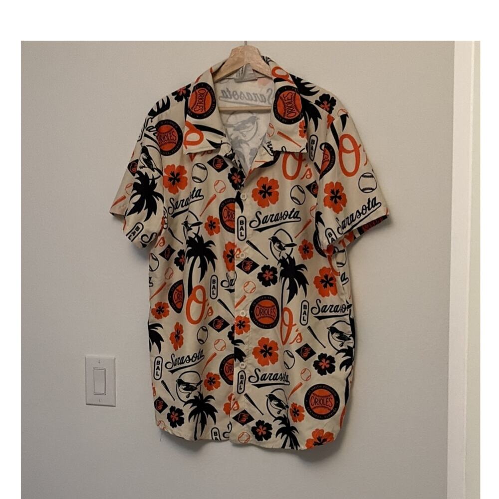 Men XL Beige Orange Black Baseball Hawaiian Polyester Button-Up Shirt